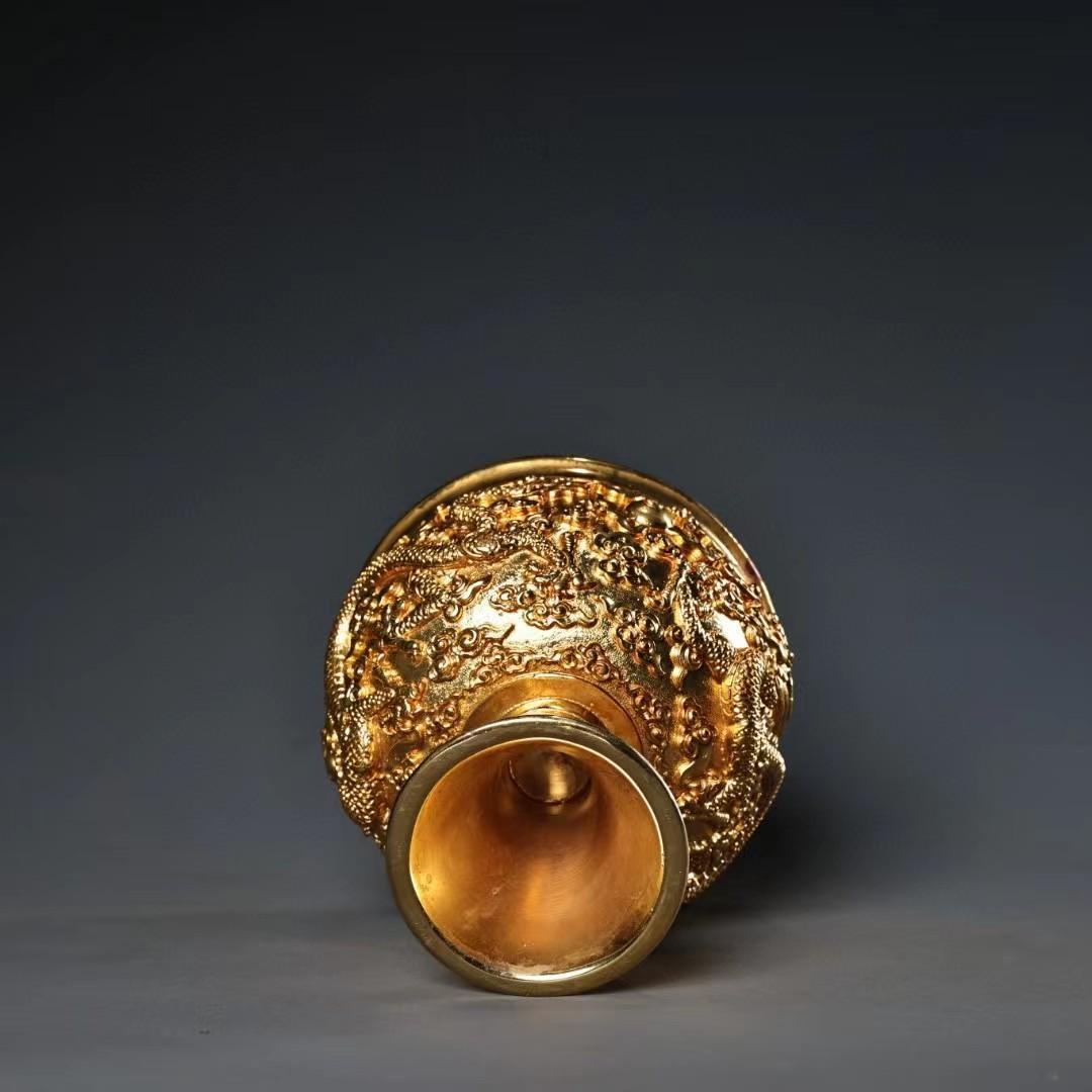 中国古美術・旧蔵鎏金高台を持つ龍お酒用グラス・純銅細密彫・純手作り・高浮彫・酒具