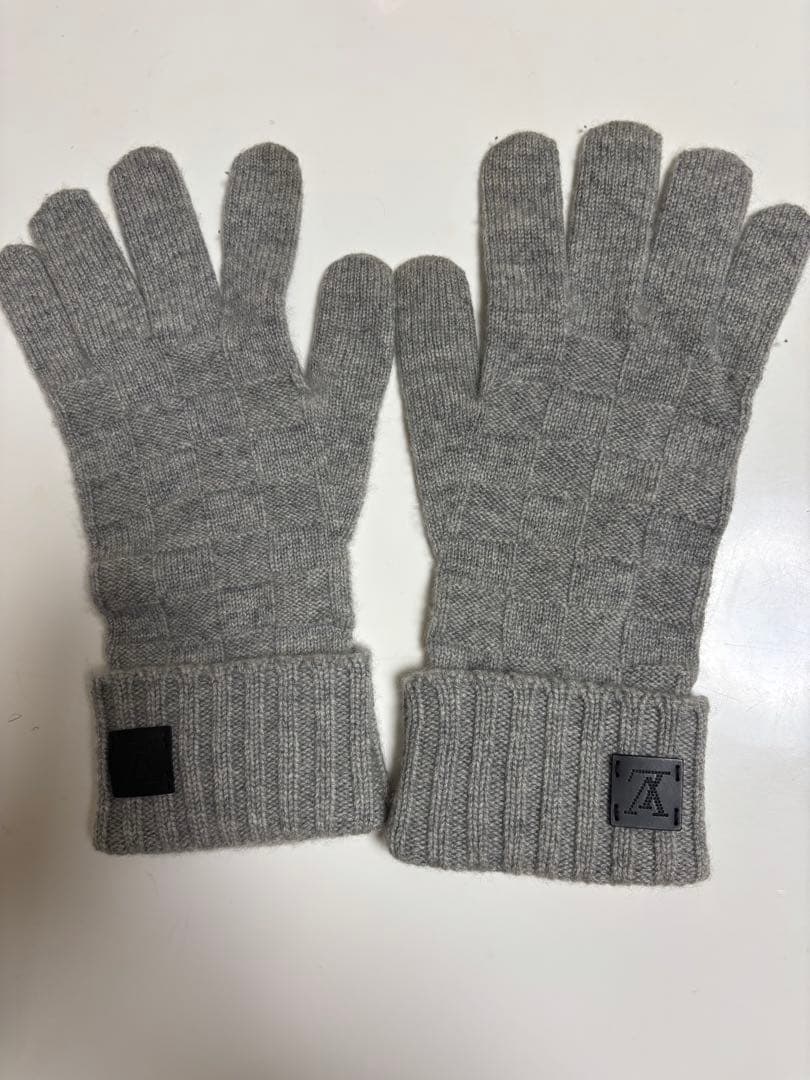 Louis Vuitton グレー手袋 カシミヤ　ロゴ牛革