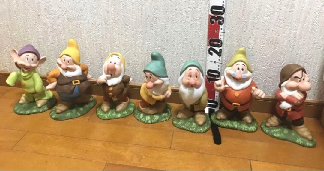 加藤工芸　ディズニー　白雪姫　七人の小人　ガーデンフィギュア