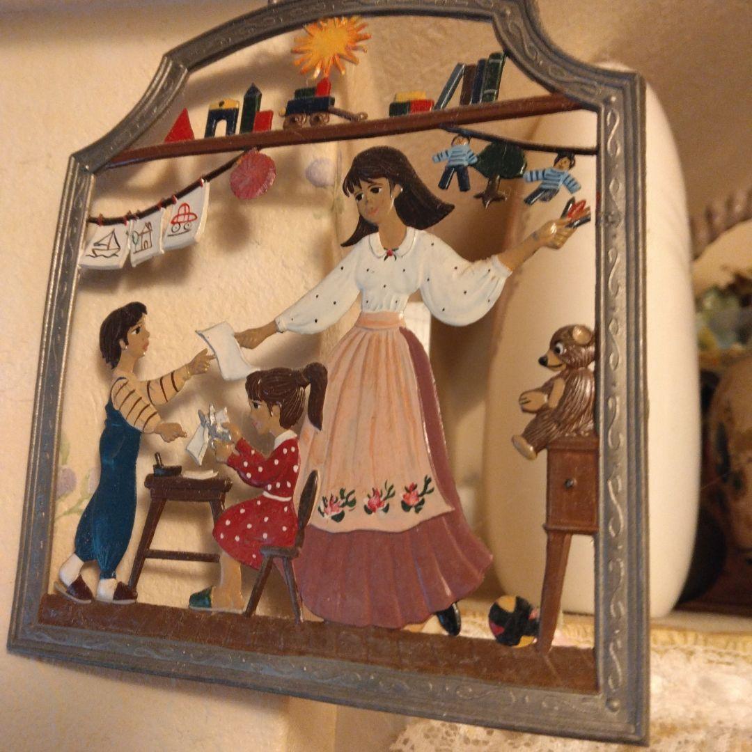 値下げ　美品ヨーロッパで購入　家庭的なシーンのアートパネルセット