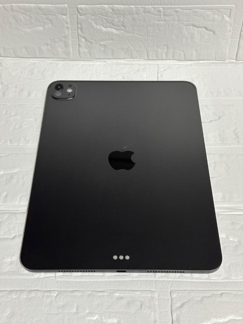 【未使用品】iPad Pro11インチ(M4) Wi-Fi 256GB 100%