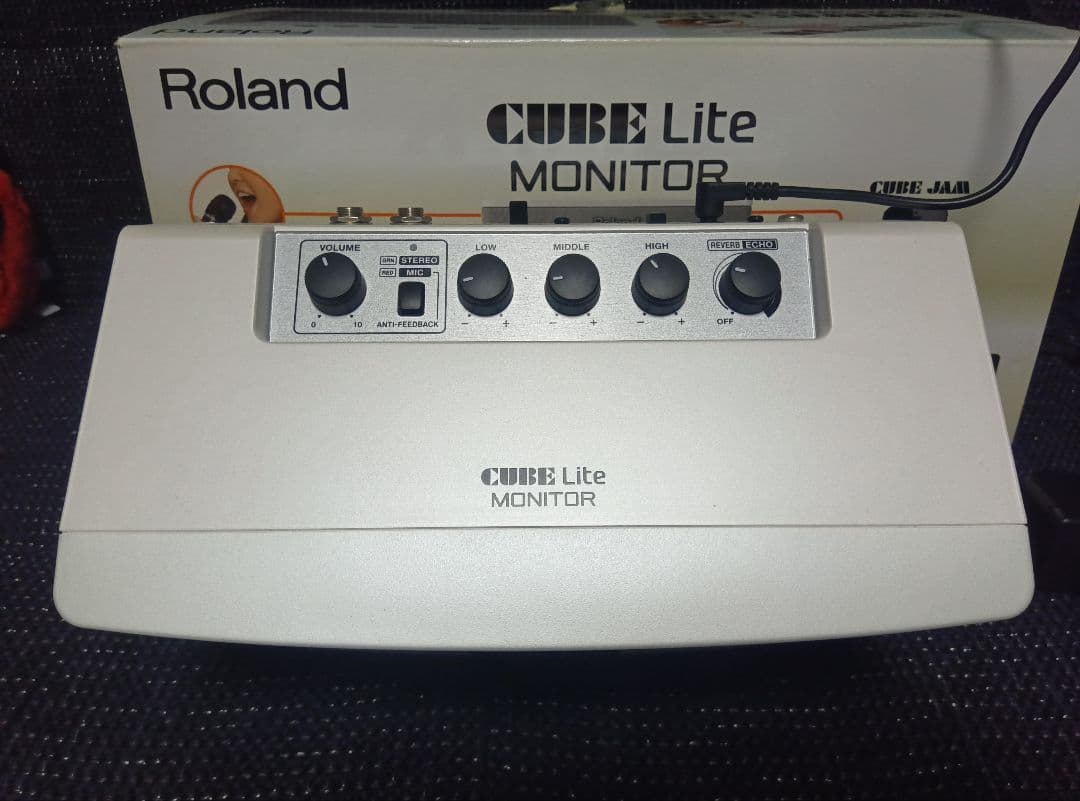鍵盤楽器 Roland CUBE Lite MONITOR