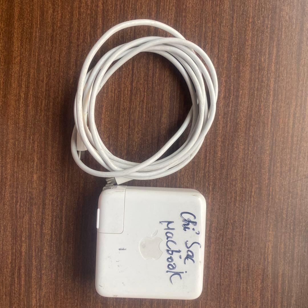 美品+高性能MacBookPro2020 i5メモリー16GB/SSD512GB