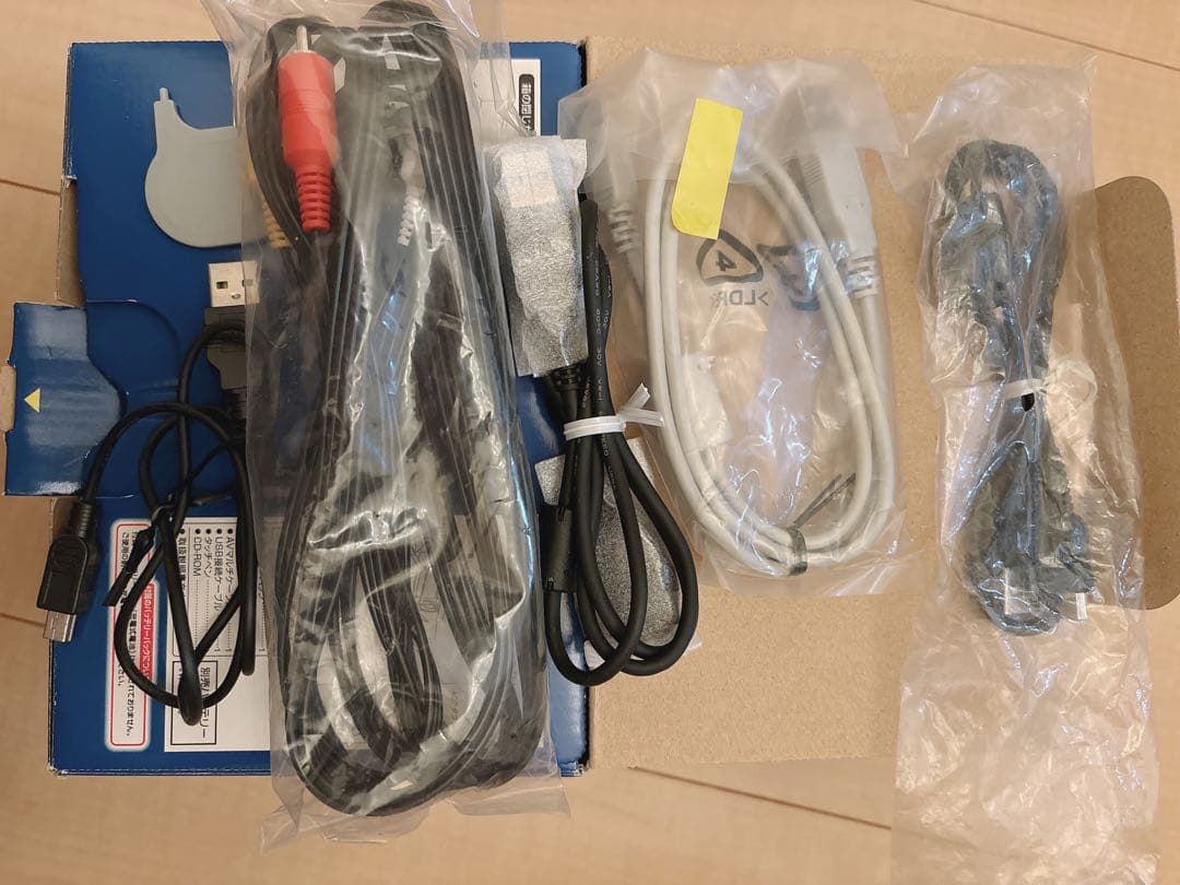 ビデオカメラ Panasonic HDC-TM70