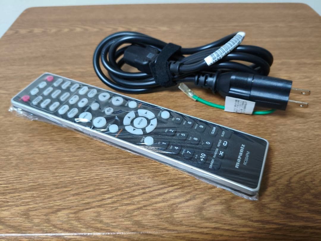 【2021年製】Marantz プリメインアンプ シルバーゴルド PM7000N