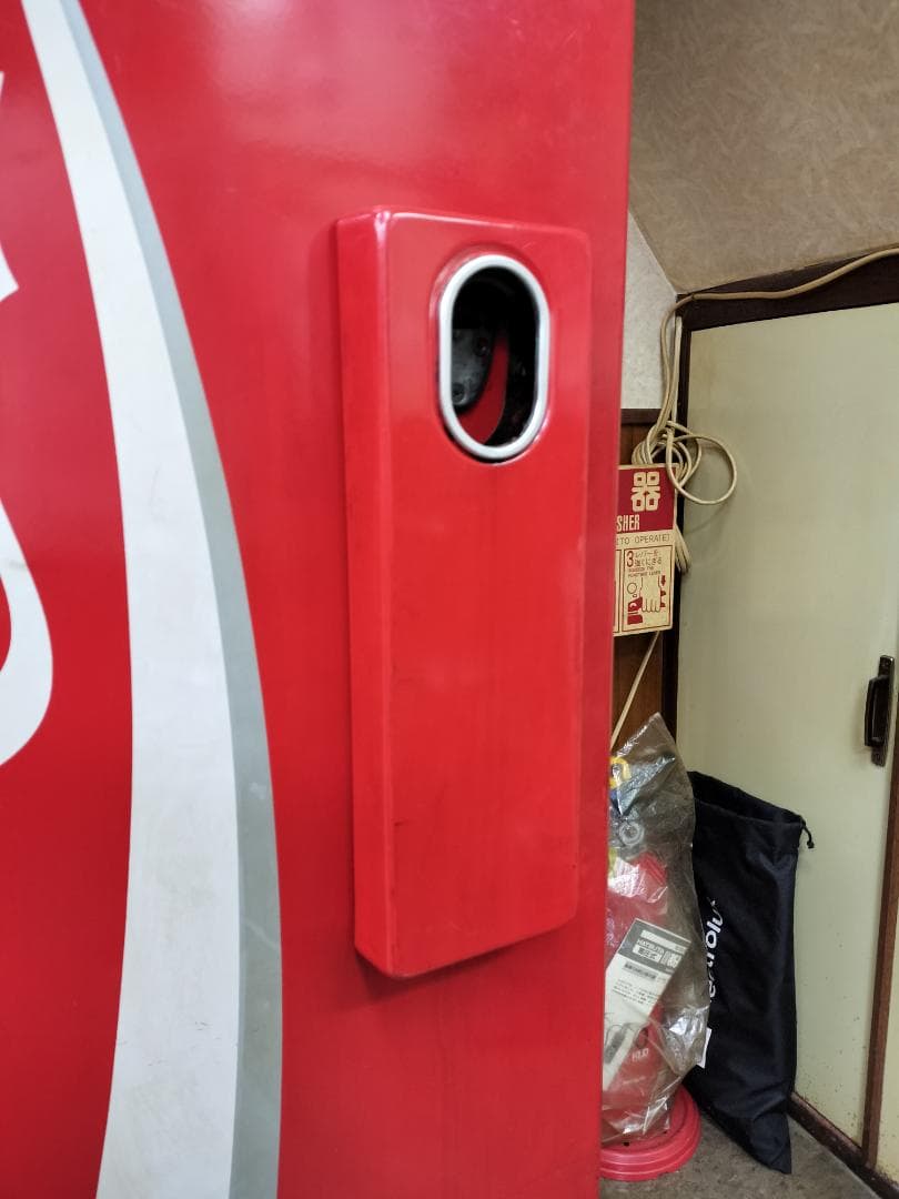 昭和レトロ！ 業務用 Coca-Cola 冷蔵庫　鍵付き！動作確認済！送料込み！