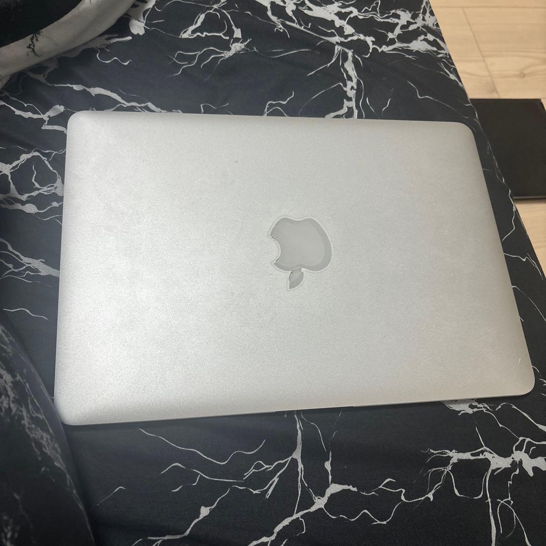 MacBook本体 Macbook Ari 2015