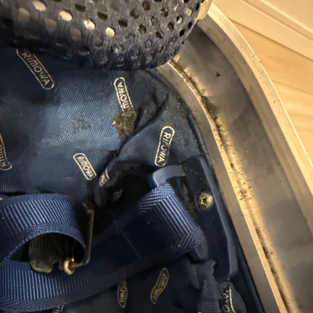 リモワ　キャリーケース　スーツケース