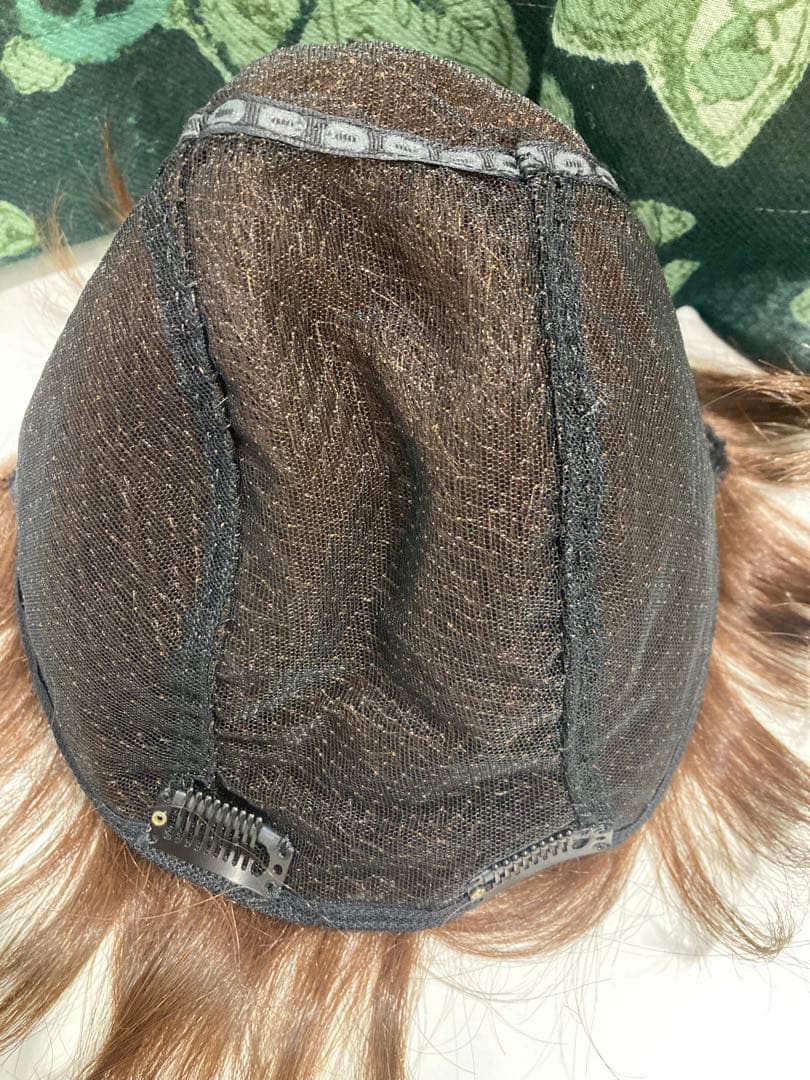 ☆美品☆耐熱人毛MIX☆八分スキン付き☆ショートウィッグ ☆栗色☆明るいカラー☆