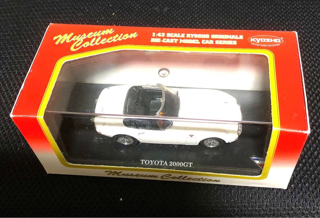 1/43京商TOYOTA 2000GT