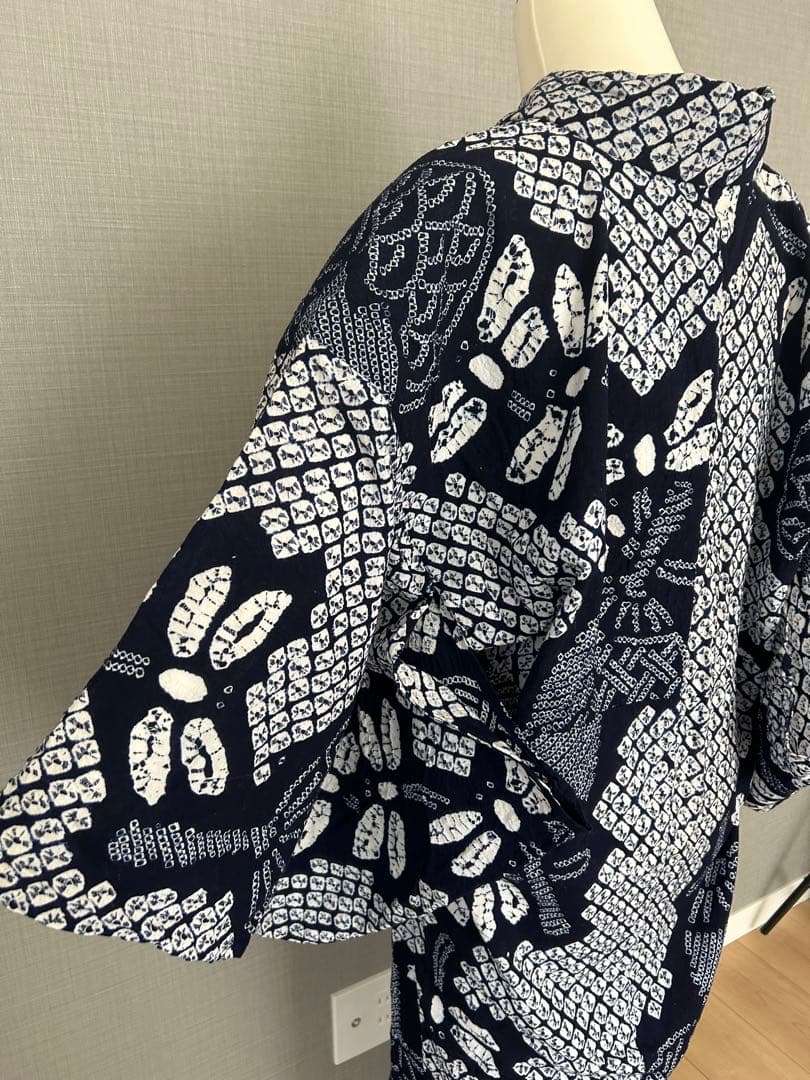 豪華 総絞り トンボ 団扇 模様 浴衣