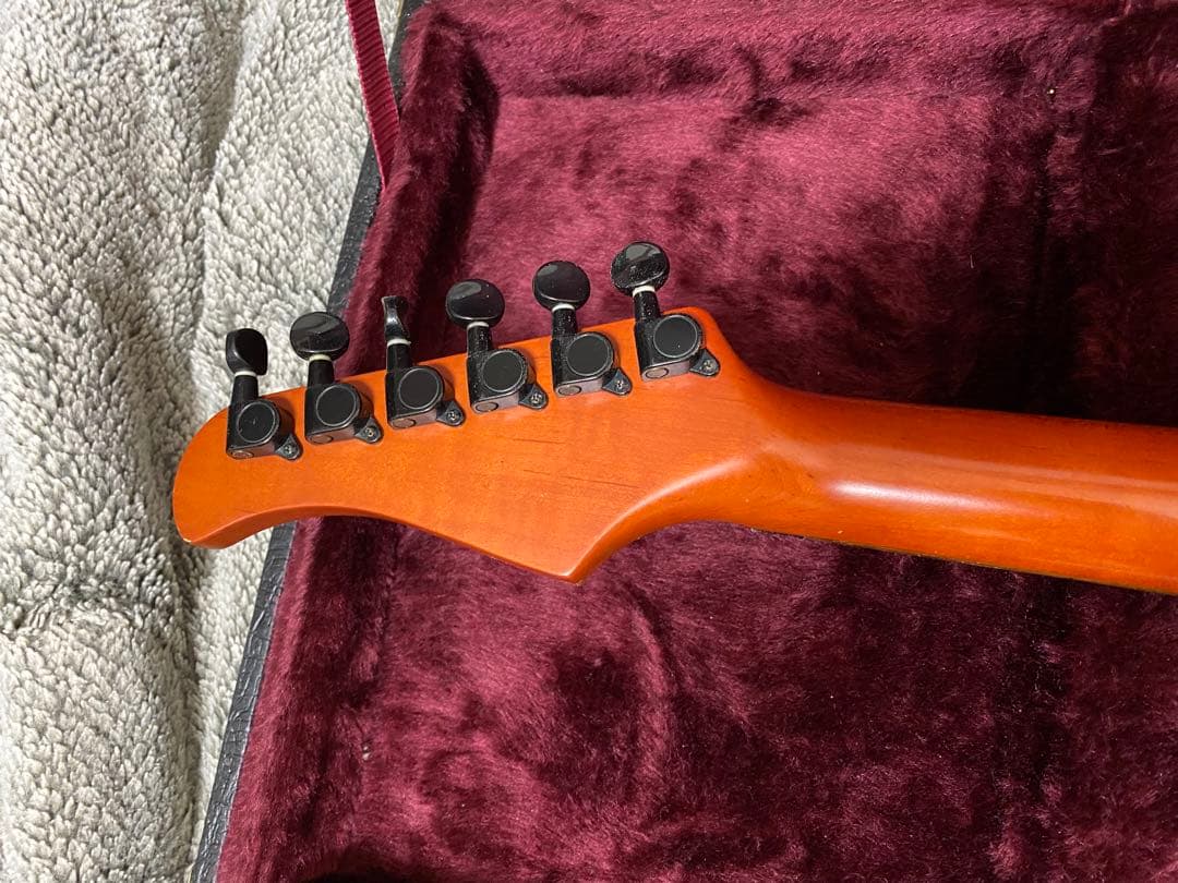 VARITA VST001 ヴァリータ　ストラト　SSH EMG フロイドローズ