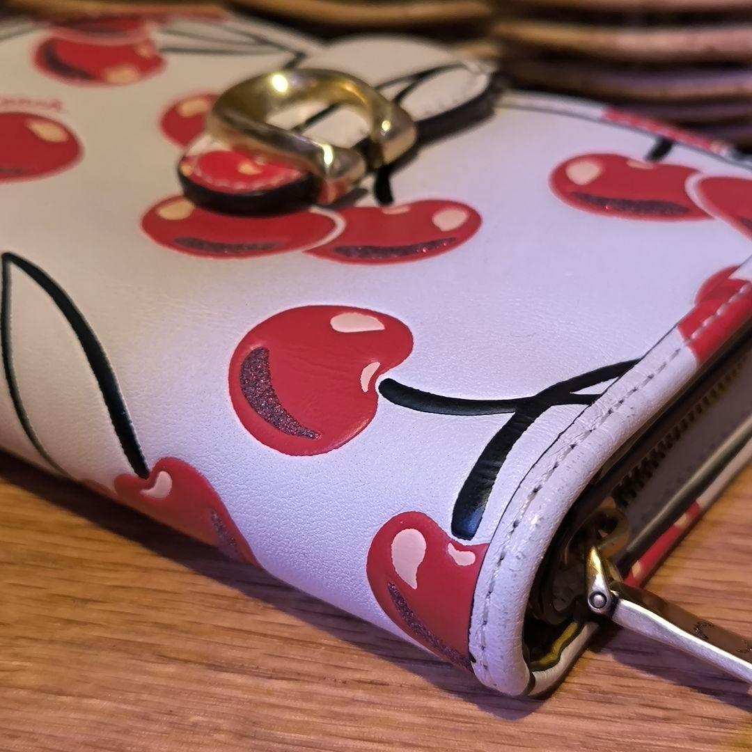 最終値下げ　COACH　コーチ　チェリー　折り財布