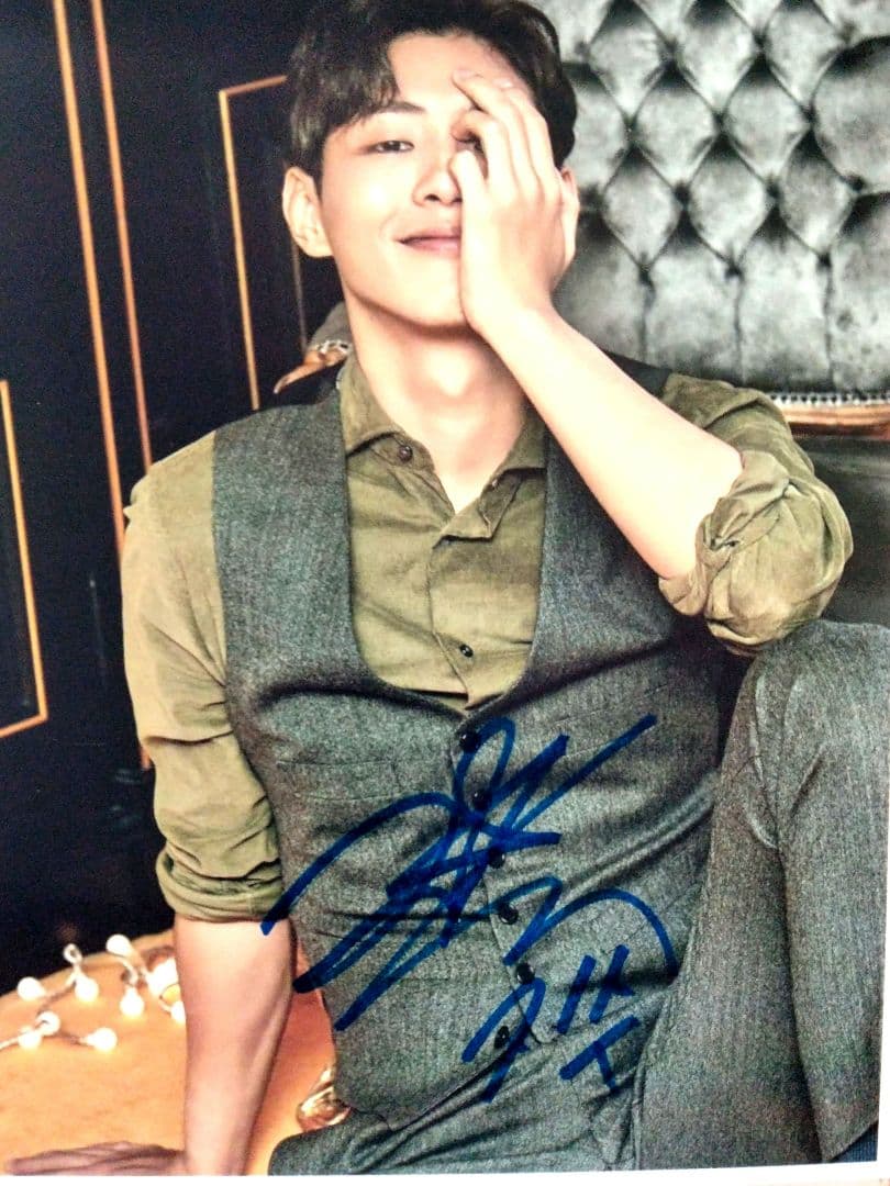 ジス直筆サイン入り超 特大写真…Ji Soo…花ざかりの君たちへ