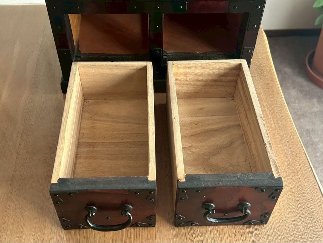 【希少】仙台箪笥、小箪笥・扉箪笥（金具装飾）