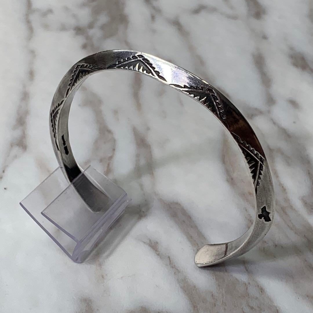 Dear Blossom トライアングルバングル silver刻印 ナバホ