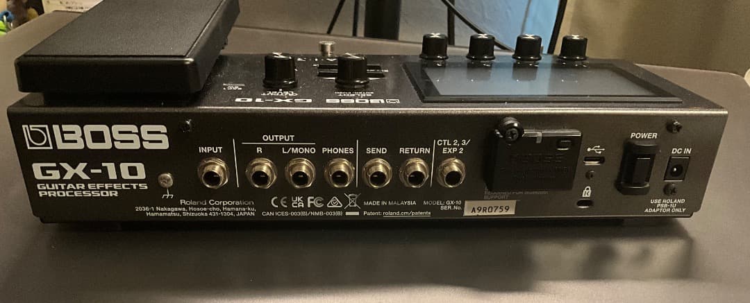 BOSS GX-10 MIDI Dual Adaptor、保護フィルム付属