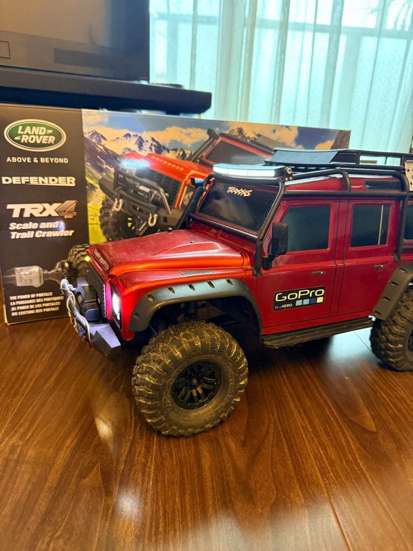 TRAXXAS TRX4 Land Rover ディフェンダー