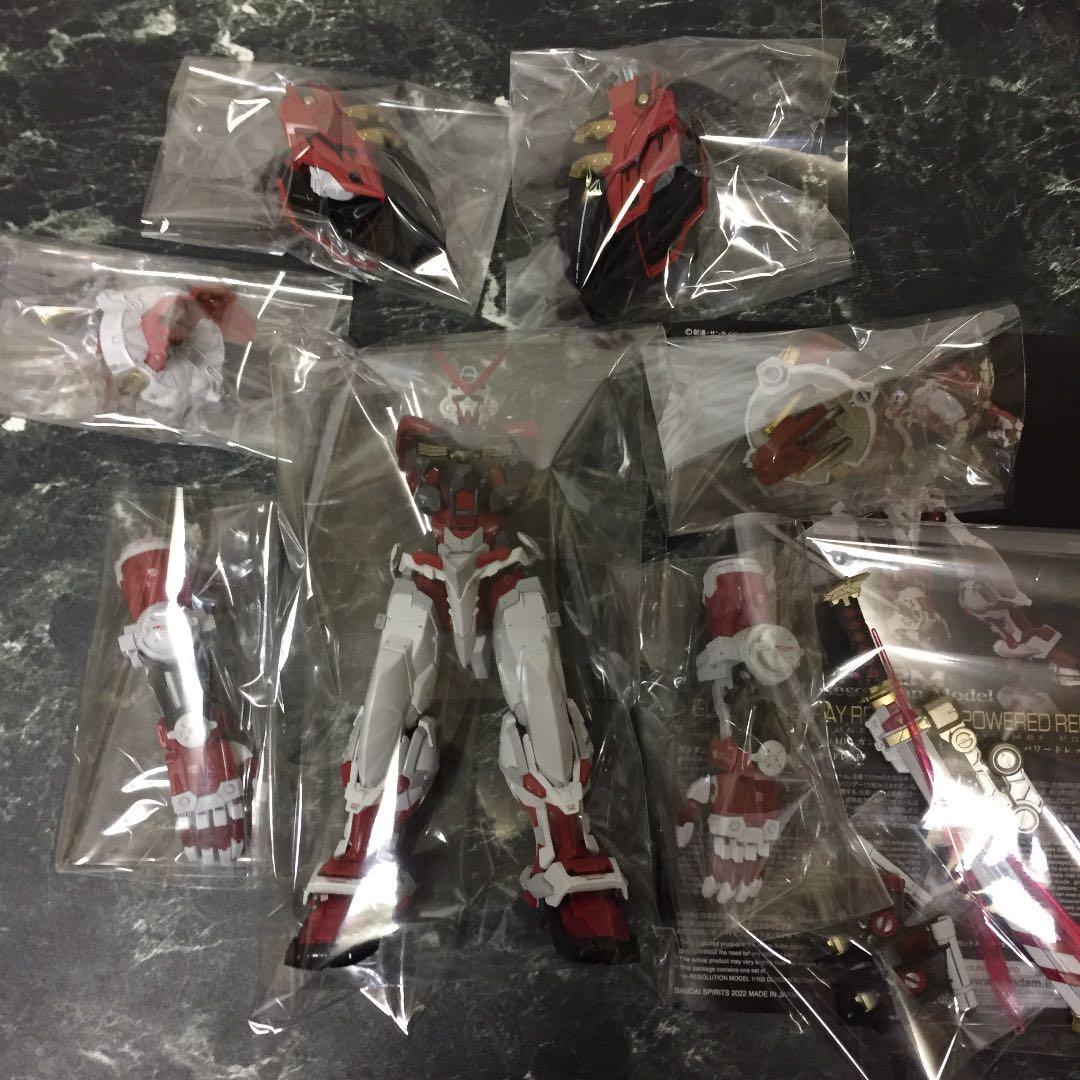ガンプラ完成品1/100ガンダムアストレイパワードレッド　プラモデル完成品