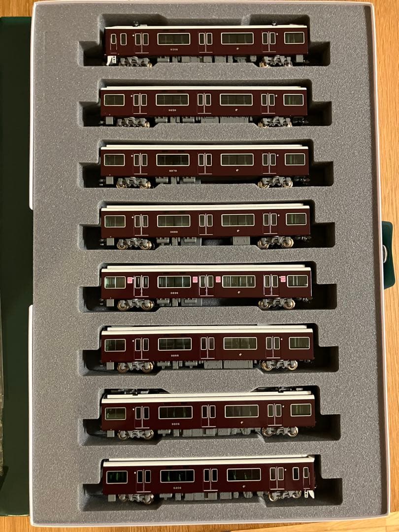 KATO 阪急電鉄9300系 京都線(旧製品) 基本＋増結 フル編成