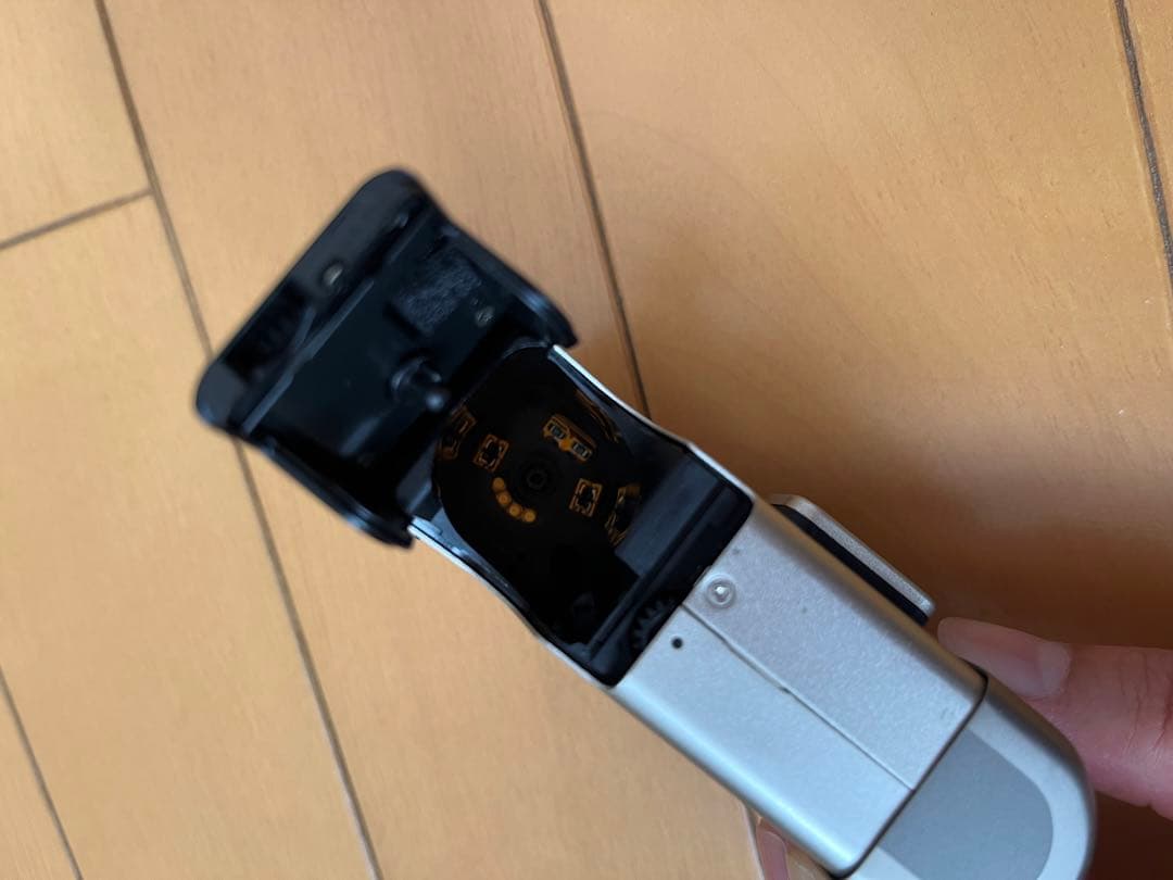 富士フイルム　EPION1000 TIARA ix フィルムカメラ