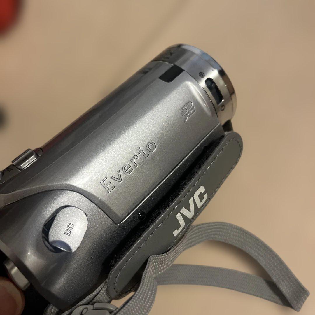 JVC FULL HD ビデオカメラ 40倍光学ズーム