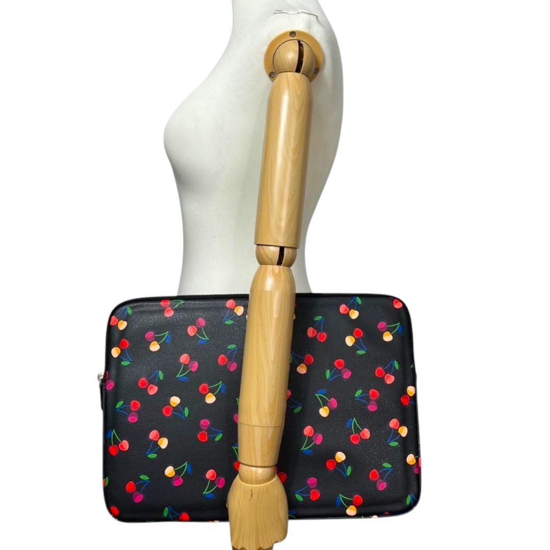 未使用級✨希少　ケイトスペード　PCケース　ラップトップ　PVCレザー　チェリー