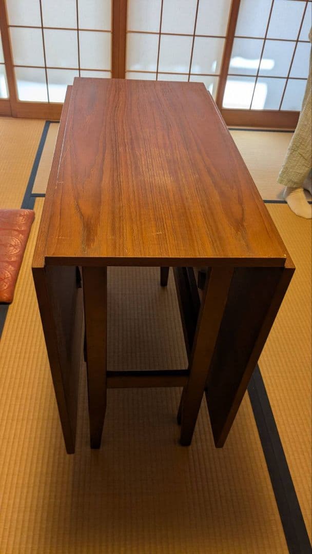o*o様 スウェーデンアンティーク　折りたたみ式木製ダイニングテーブル