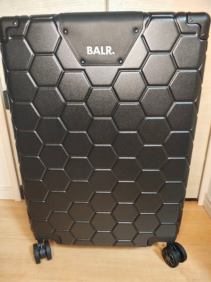 【新品未使用】BALR. ボーラー　スーツケース　ブラック　M