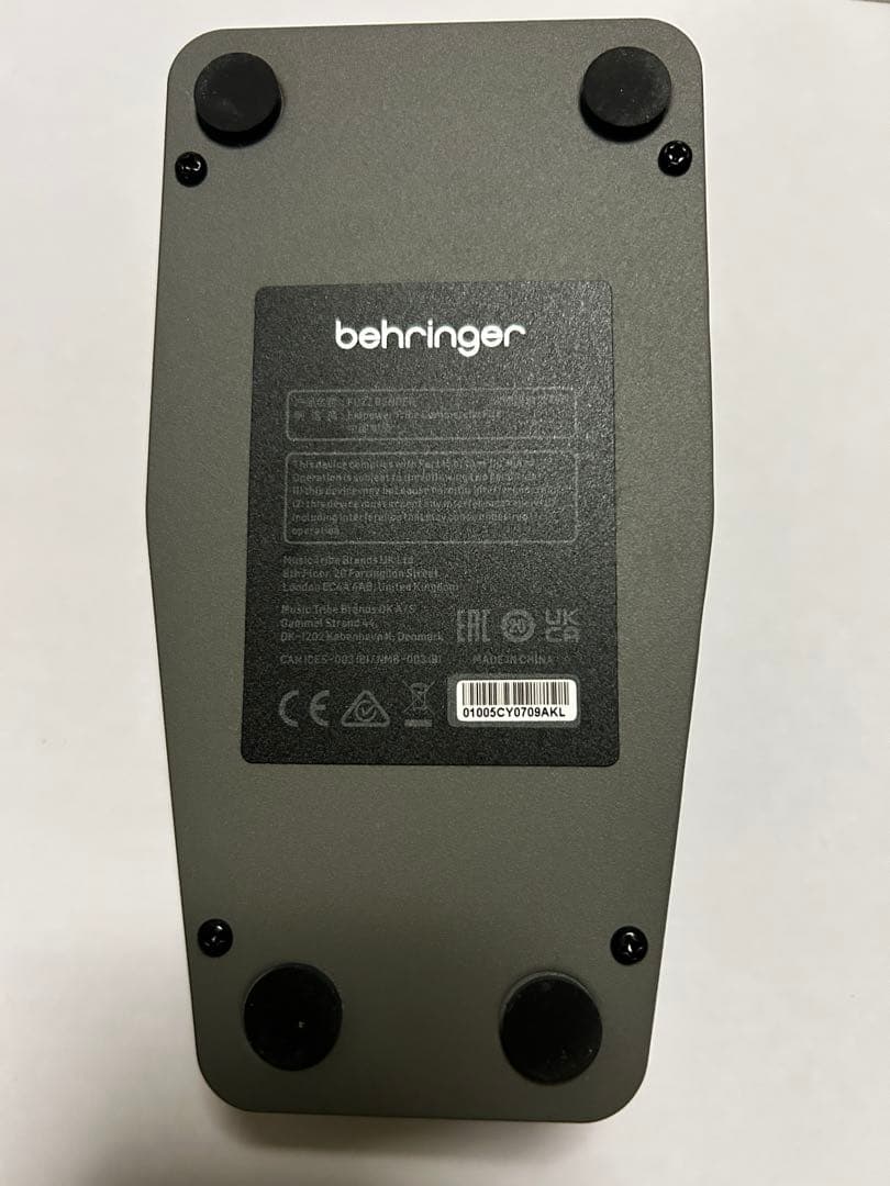 Behringer FUZZ BENDER ベリンガー