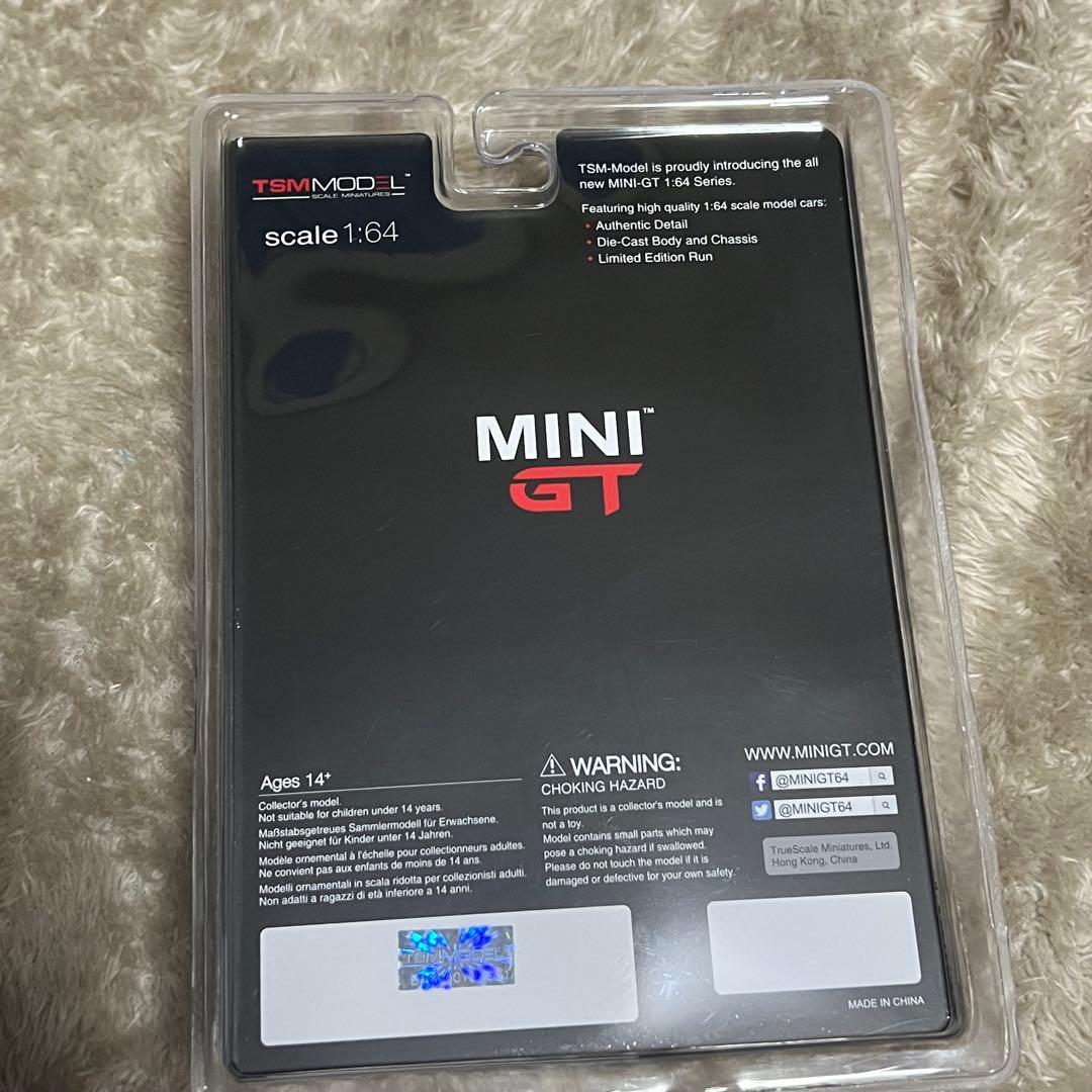 MiNiGT LBWK オートサロン限定 MC60-WH