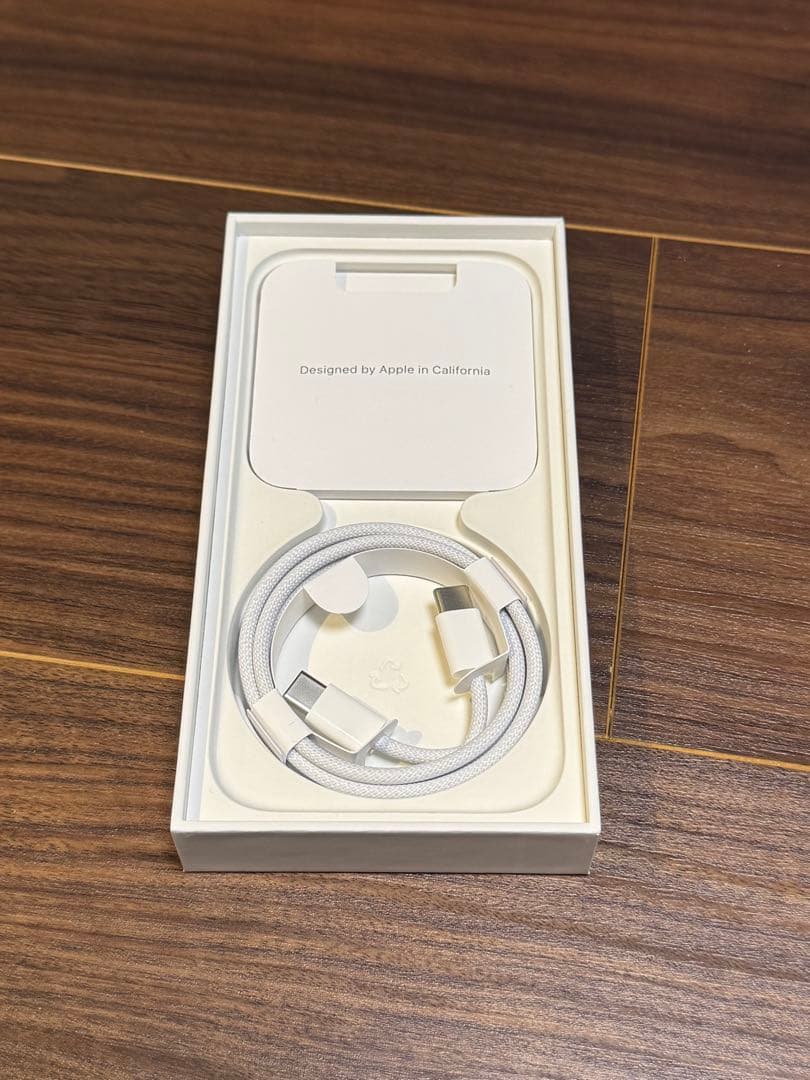 【美品】iPhone 15 ブラック 128GB Apple care+付き
