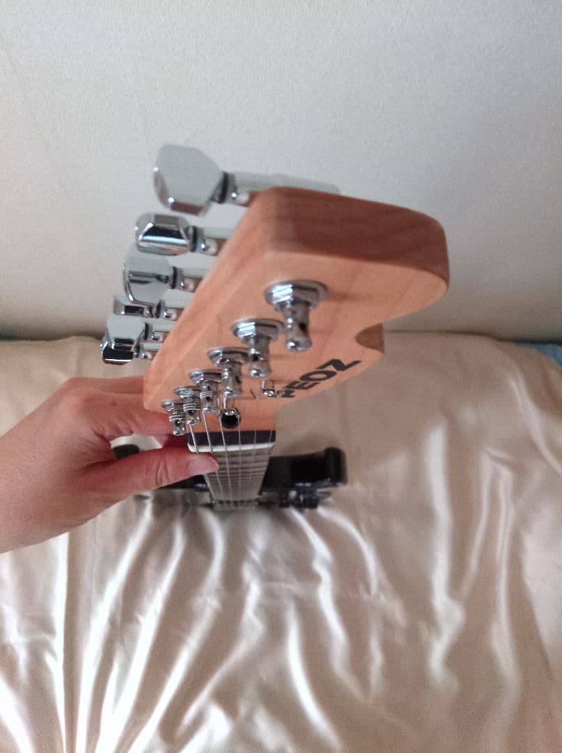 PEOZ TR3 スマートギター