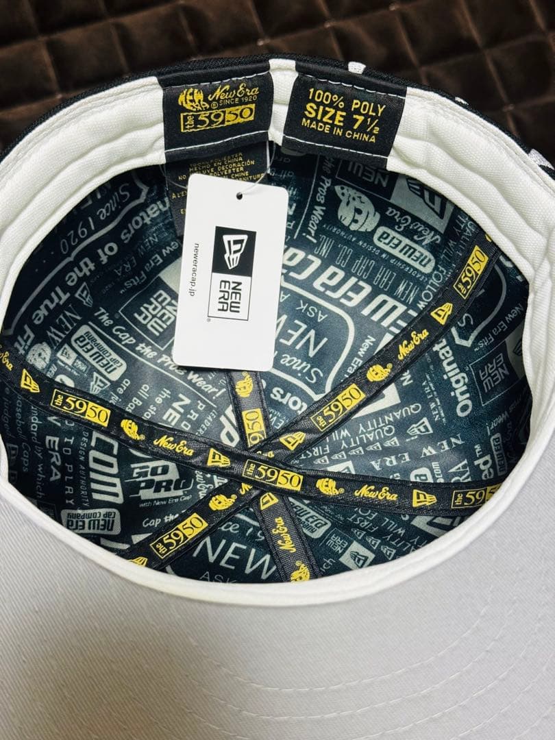 ニューエラ 59FIFTY Memorial Collectionスクリプトロゴ