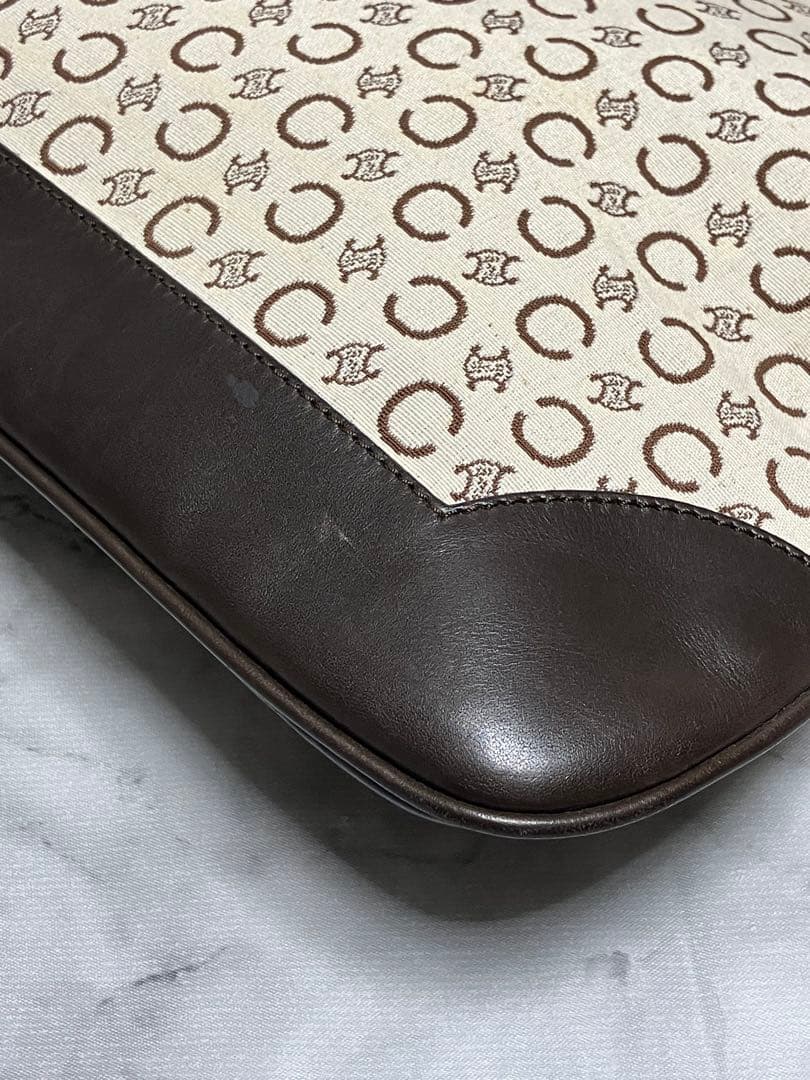 良品　CELINE セリーヌ　Cマカダム　肩掛け　ワンショルダーバッグ