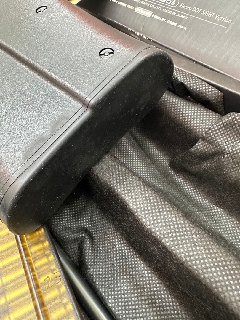 t*4様 東京マルイ P-90 電動ガン 5.7x28mm