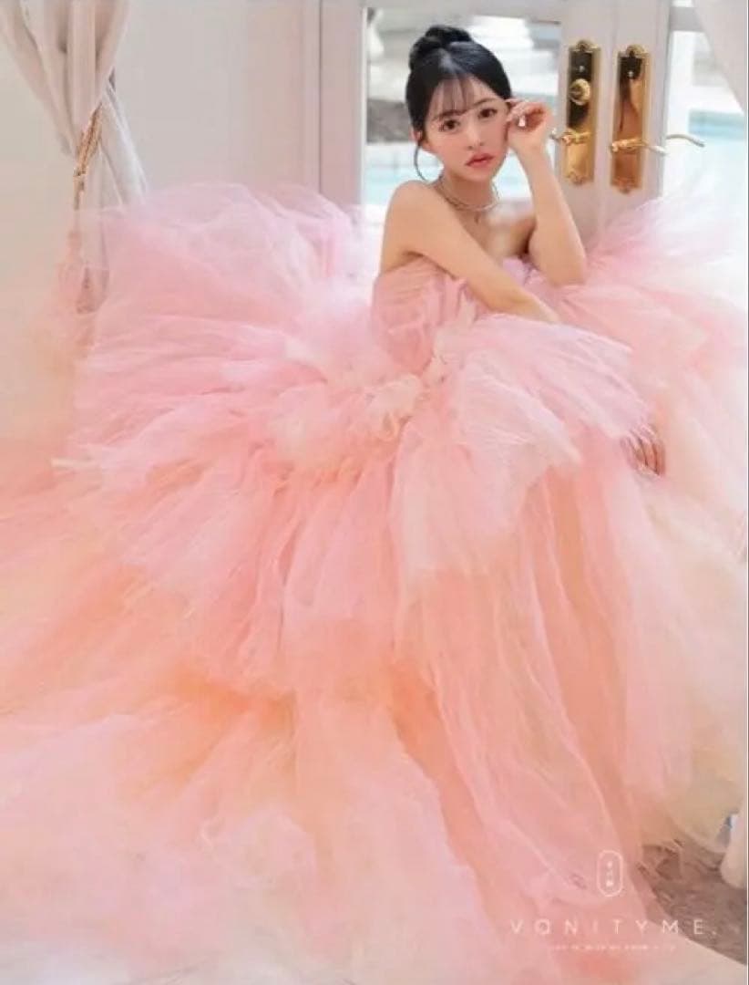 ピンク チュールドレス フリル付き