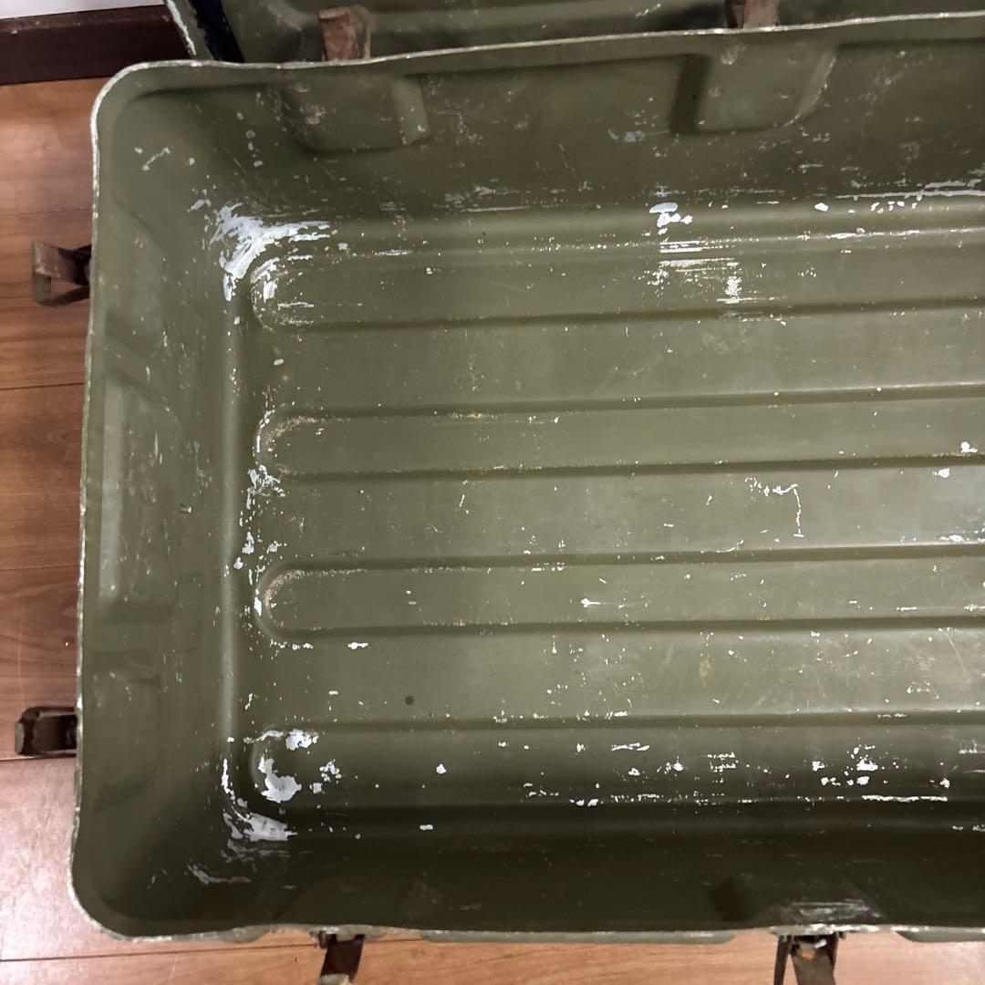 米軍　実物　アルミコンテナ　送料無料