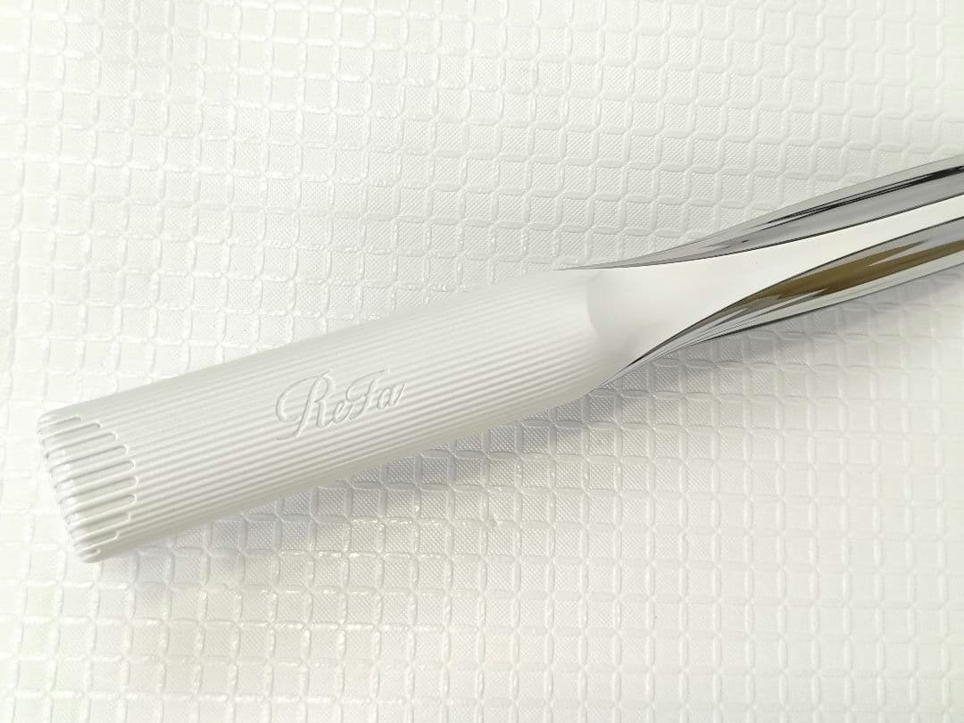 正規品　ReFaリファ ビューテック ストレートアイロン　21年製