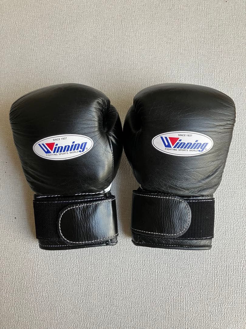 winning ウィニングボクシンググローブ ブラック 8オンス MS-200B