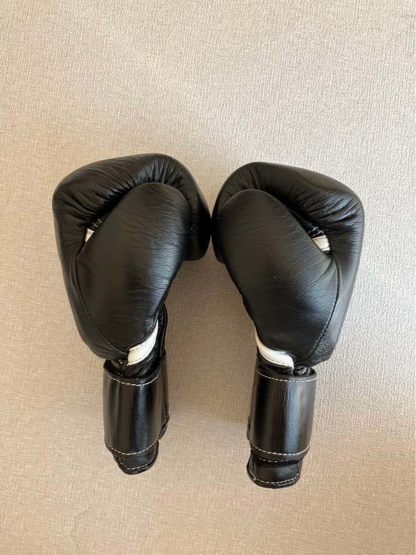 winning ウィニングボクシンググローブ ブラック 8オンス MS-200B