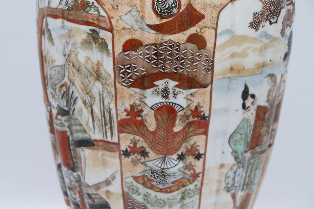 江戸　加賀国九谷造　赤絵灯籠型瓶　人物紋　高さ約35cm 送料込み250723