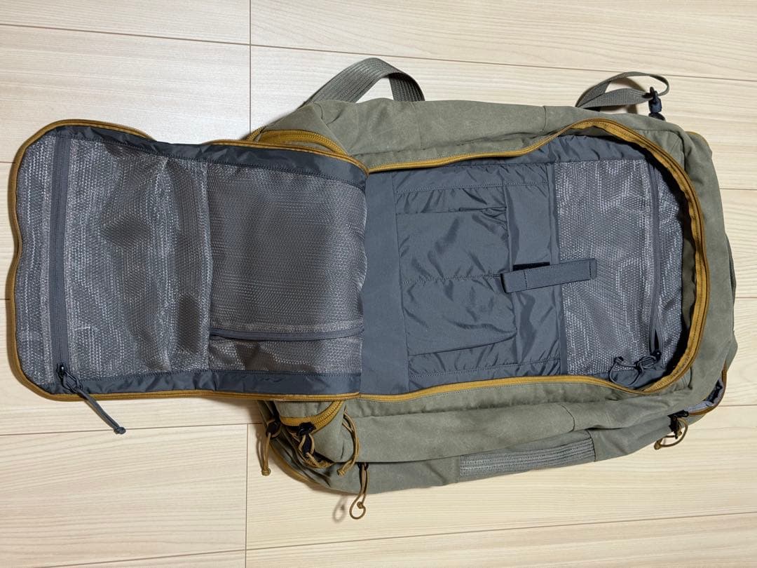 ミステリーランチ　リュック　ミッションローバー 60+