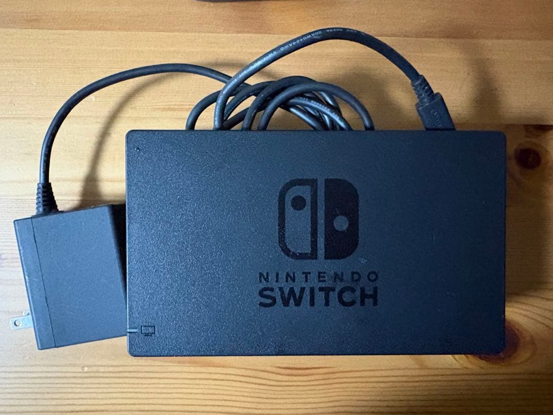 Nintendo Switch本体＋ドック＋充電器