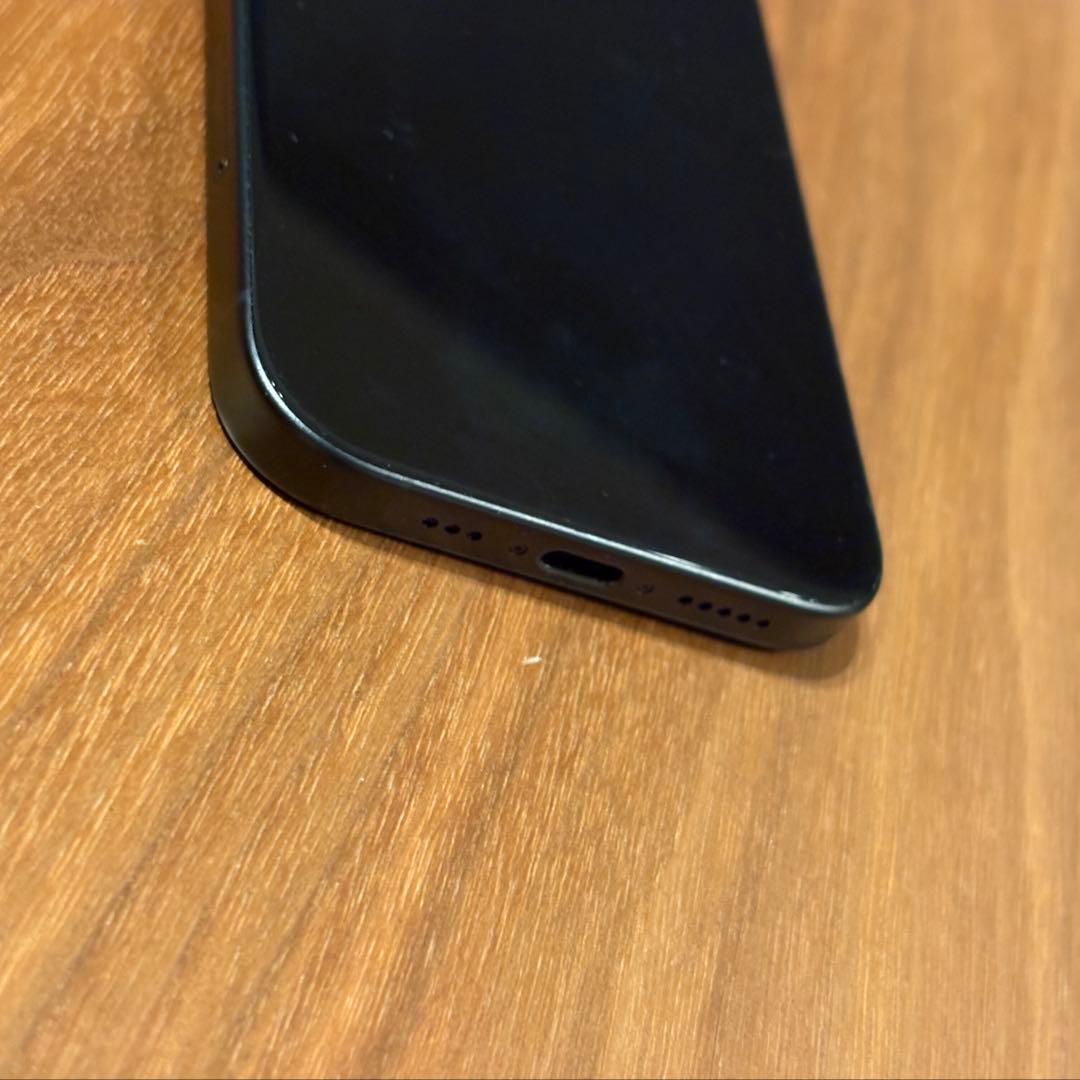Apple iPhone 16 256GB ブラック SIMフリー
