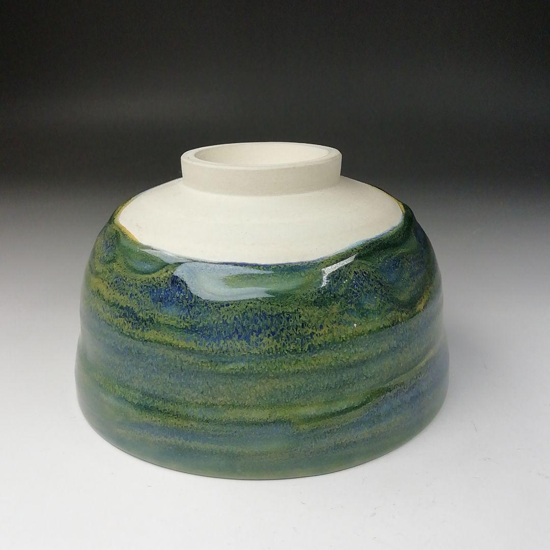 Ｔ６６２　茶碗　『九谷焼』『深厚釉　茶碗』『三代　三ツ井詠一(為吉)造』　共箱