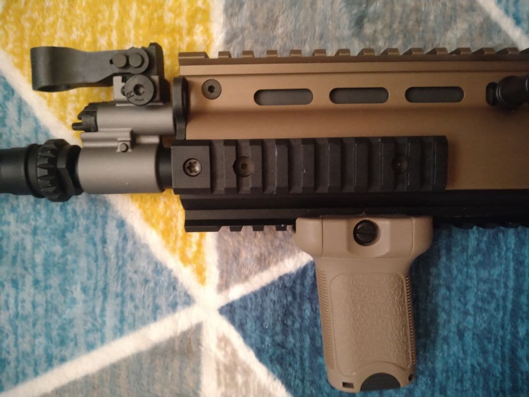 東京マルイ 次世代電動ガン SCAR-L CQC TAN