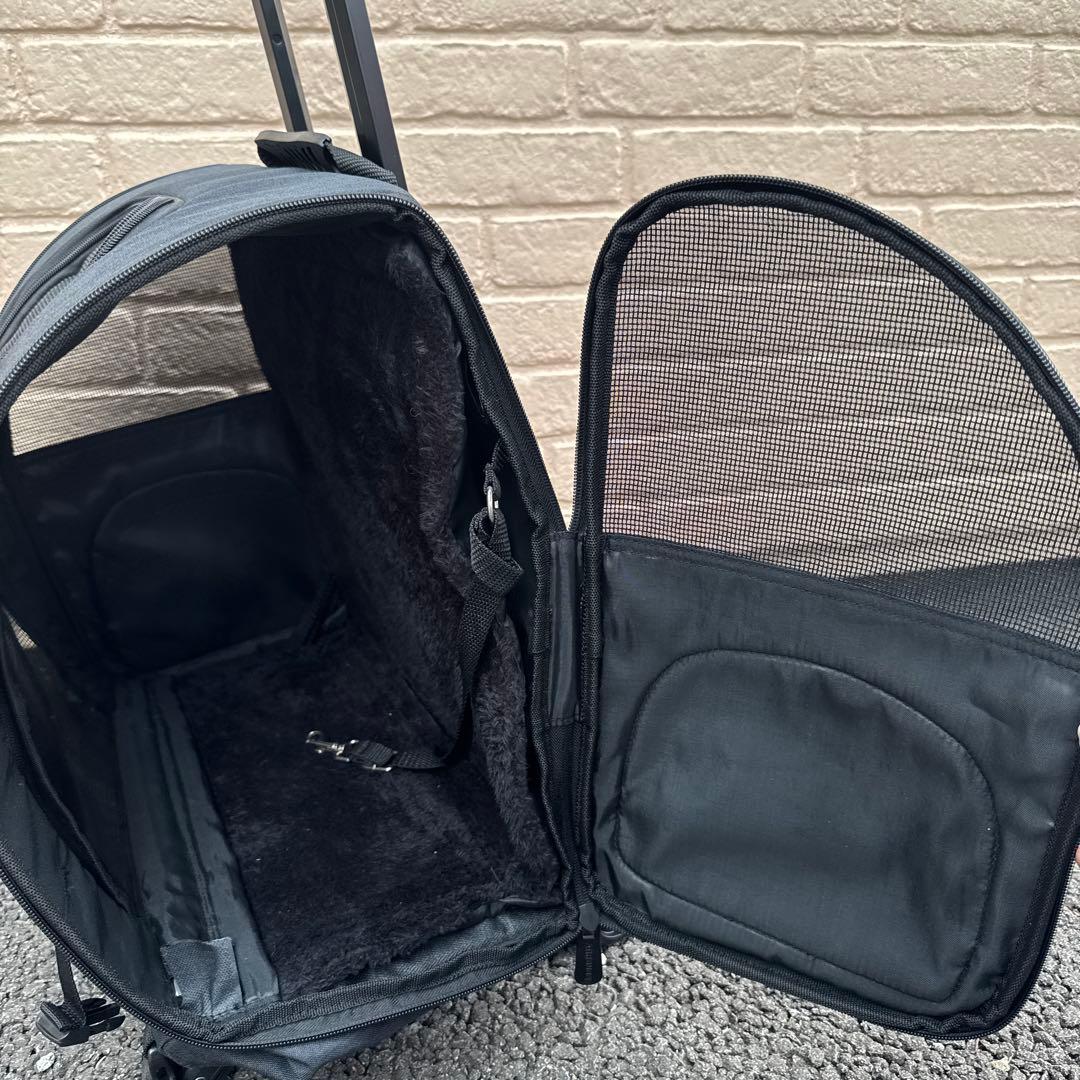 AIRBUGGY製　ブラック 中〜小型犬用 ペットキャリー