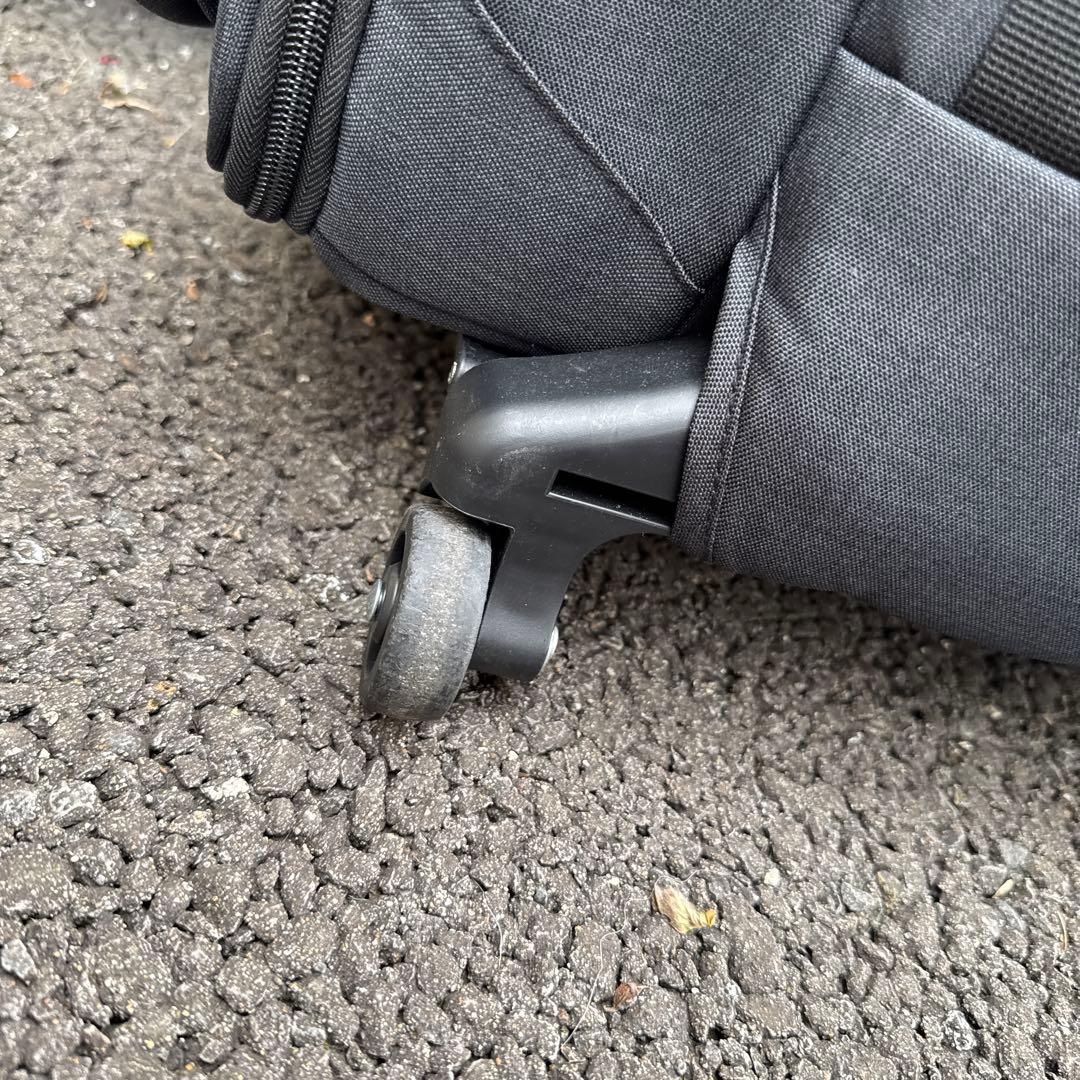 AIRBUGGY製　ブラック 中〜小型犬用 ペットキャリー