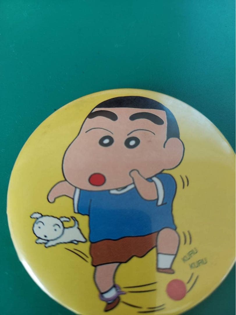 【昭和レトロ】クレヨンしんちゃん 缶バッジ　缶バッチ